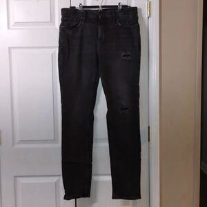 Old Navy Relaxed Slim Built-In Flex Distressed Jeans